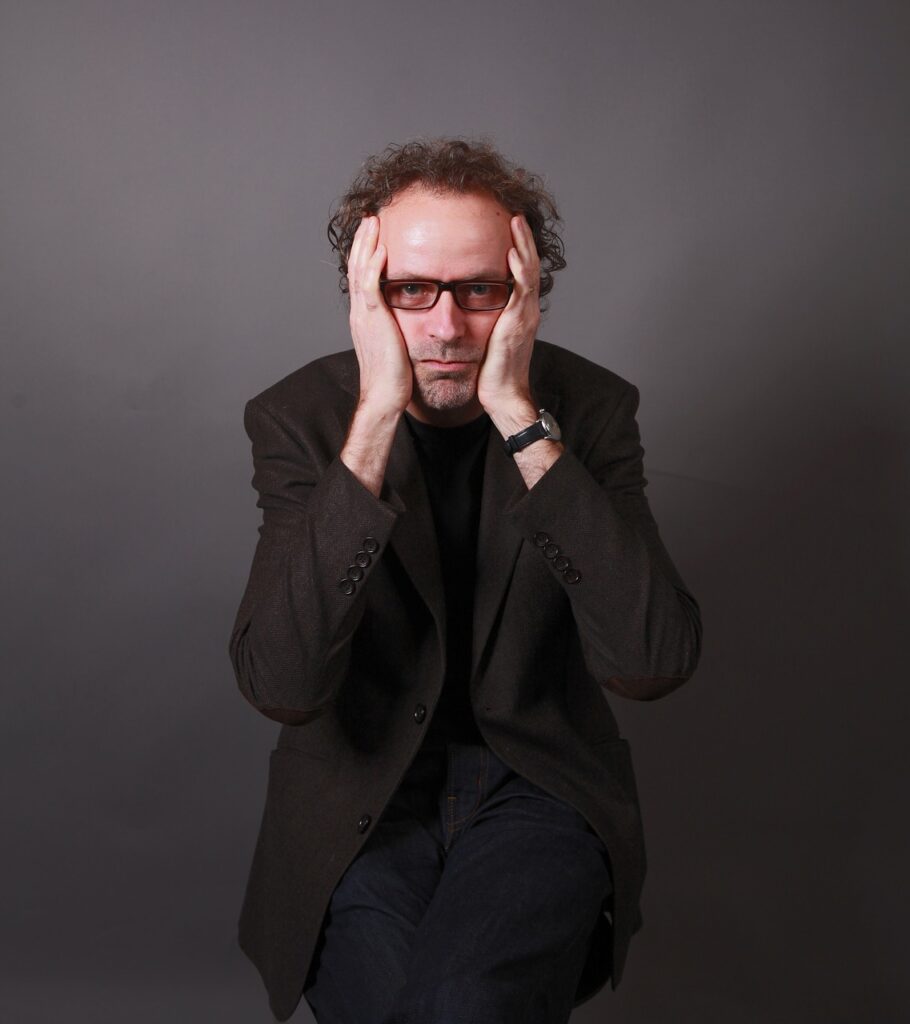 フリーターの男性が復縁の将来不安をどう伝えるべきか？