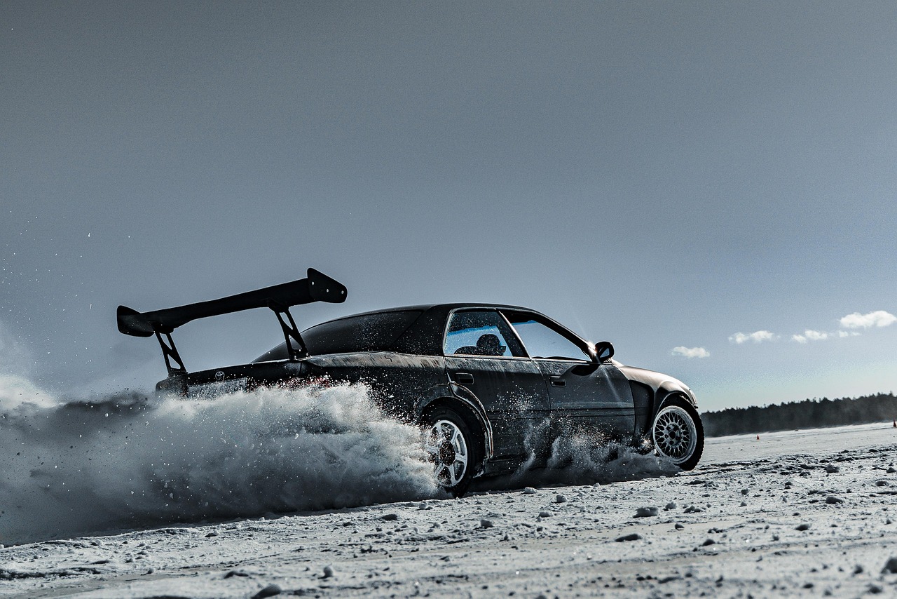 人見知りの男が復縁のための世間話ネタを集める方法は？