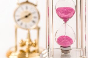 復縁したい男が仕事が忙しい相手に連絡するベストな時間帯は？